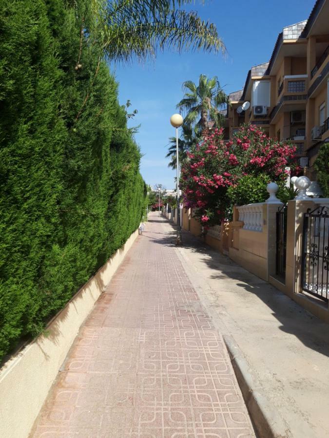Punta Prima Pleasure Apartment Torrevieja Exterior foto